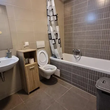 Alexya Coresi Mall Apartment *